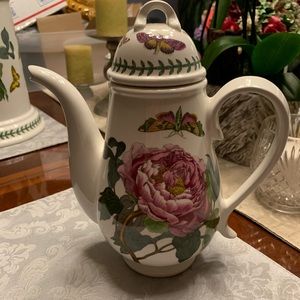 Portmeirion Botanic Garden Shrubby Peony Coffee Pot & Lid